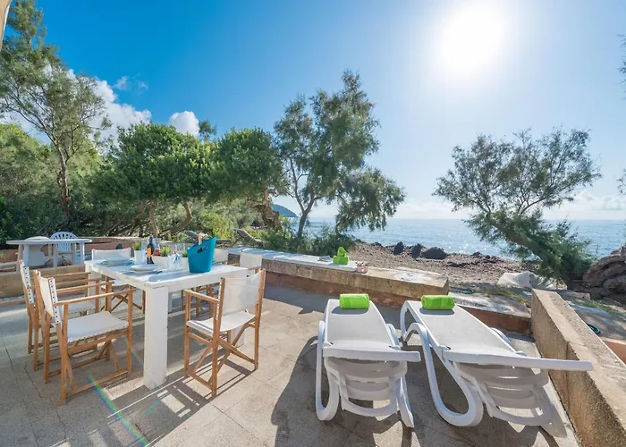 Port Nou Ca Na Cati - House In Cala Bona