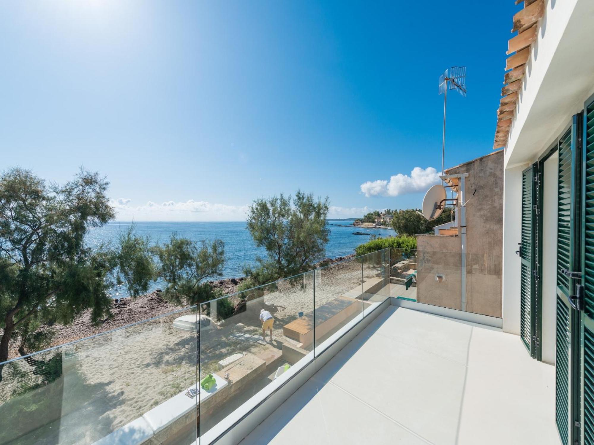 Port Nou Ca Na Cati - House In Cala Bona Chalet *