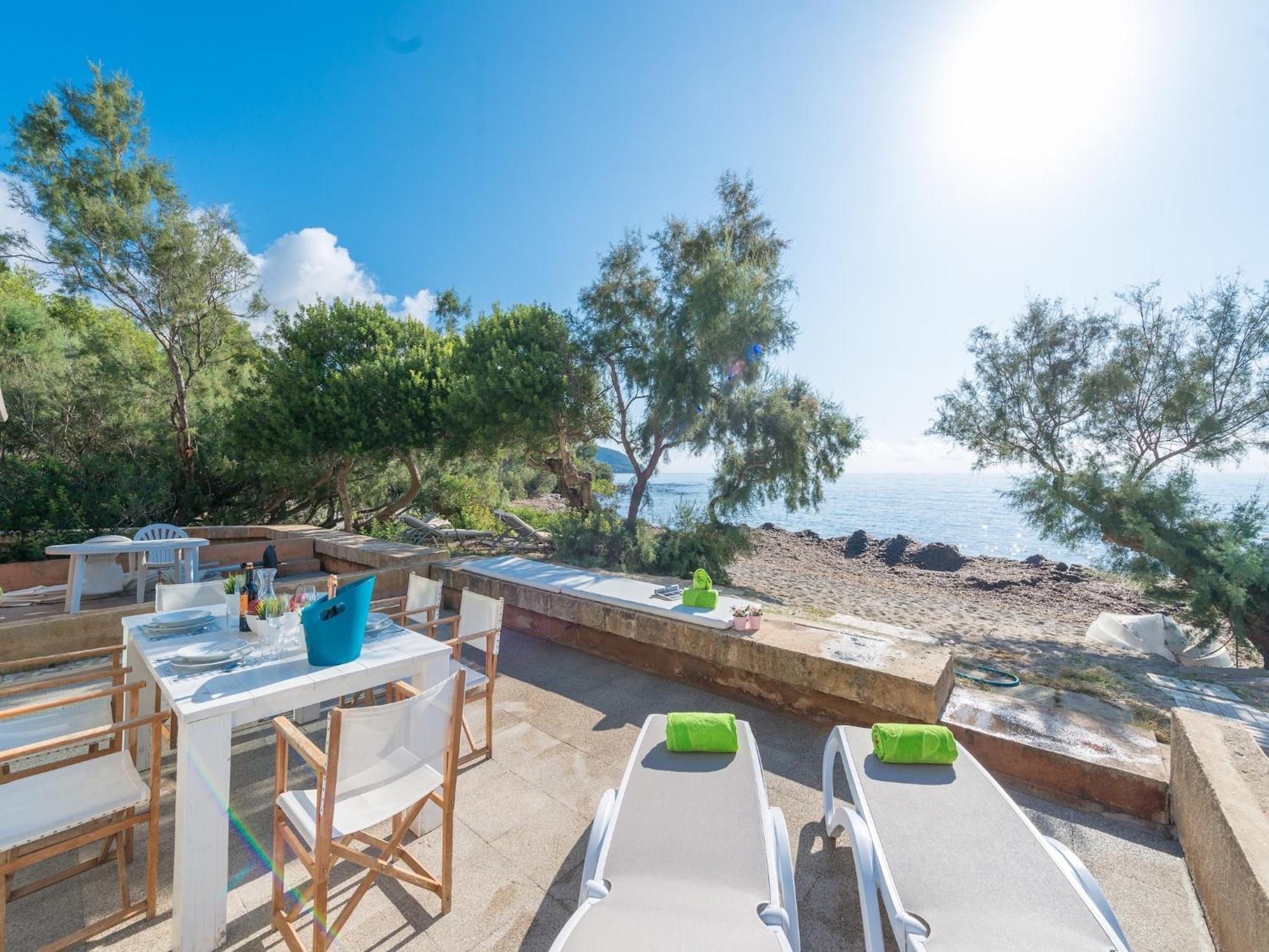 Port Nou Ca Na Cati - House In Cala Bona Chalet *